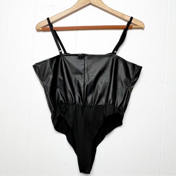 Love X Design Black Faux Leather Pleated Cups  Cami Bodysuit Women’s Size Large - Picture 5 of 10